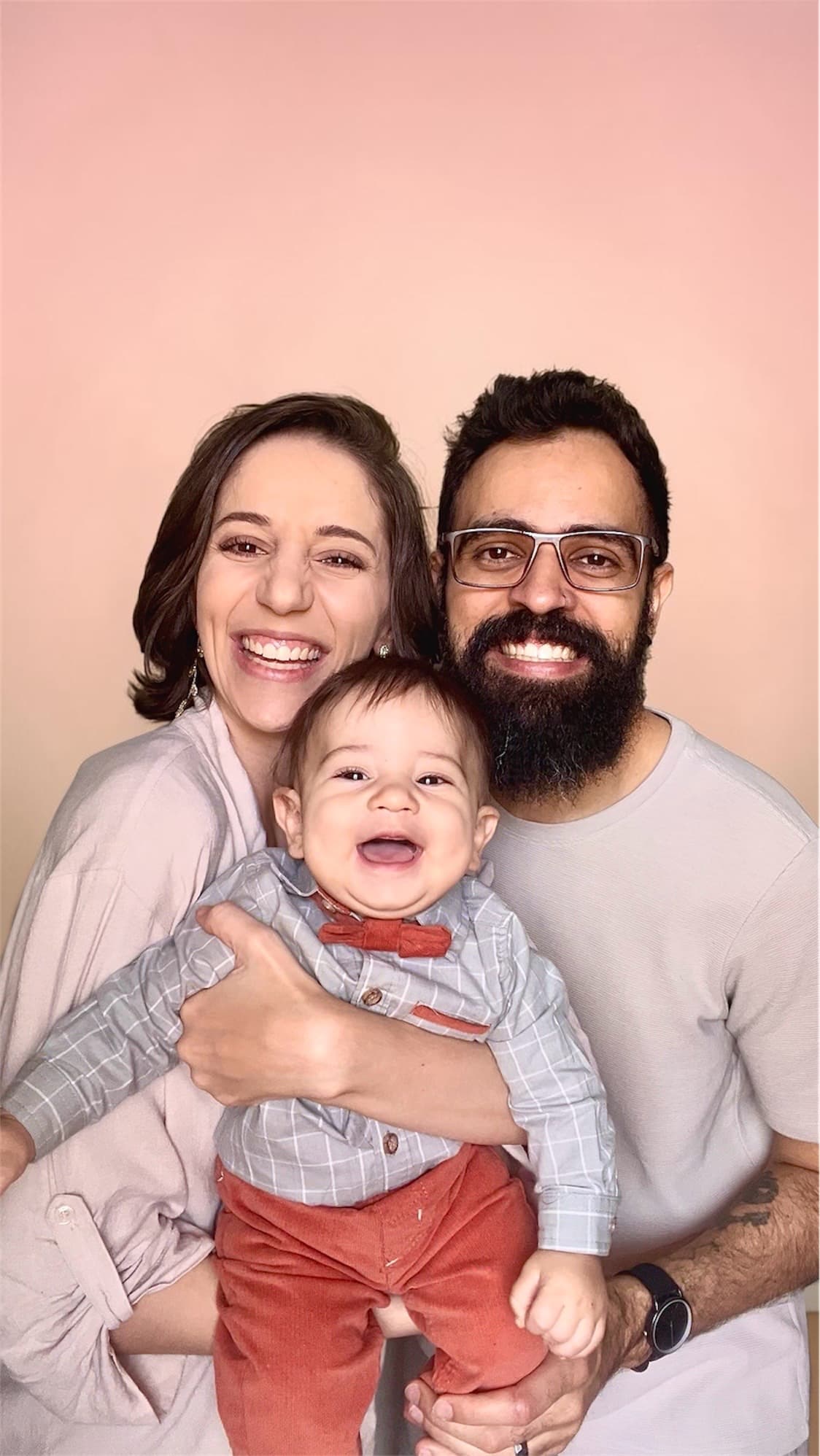 Felipe, Paula e o filho dos dois